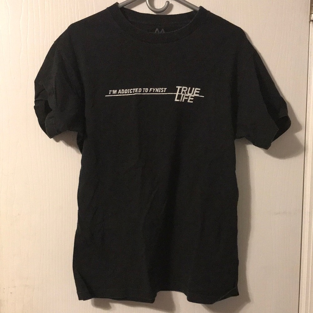 Fynist “I’m addicted to fynist” t shirt